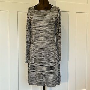 NWT ethyl sweater dress size medium grey and white long sleeve thin round neck